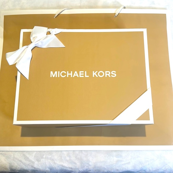 NWT NEW MICHAEL KORS SCARLETT WOMENS BLK FUR SLIPPERS/SLIDES - Picture 3 of 11